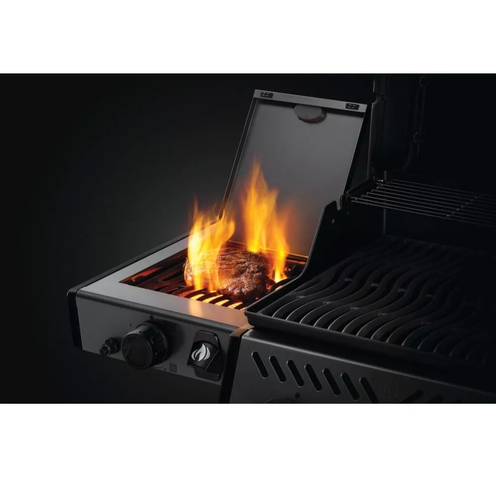Gasgrill Napoleon Freestyle 425 SIB mit Sizzle Zone | Ausstellungsstück