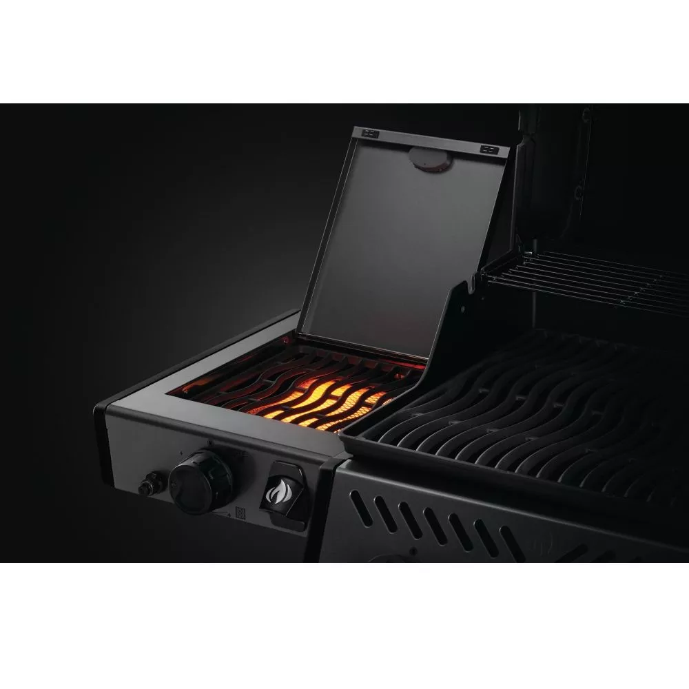 Gasgrill Napoleon Freestyle 425 SIB mit Sizzle Zone | Ausstellungsstück