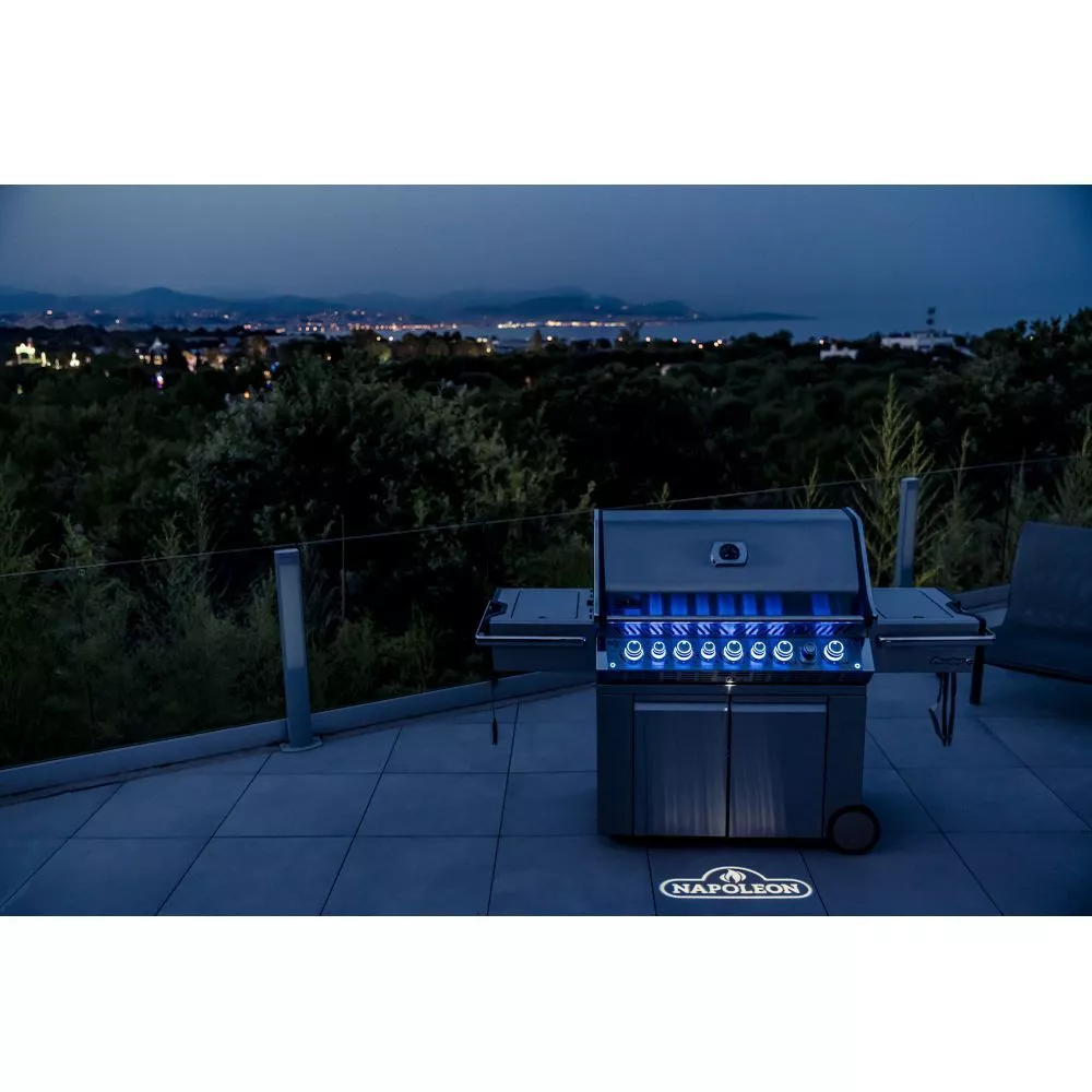 Gasgrill Napoleon Prestige PRO 665 inkl. Drehspiess | Ausstellungsstück